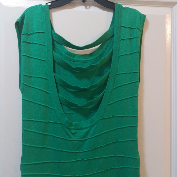 Xoxo Woman Green Dress with Gold Zipper. Extra Large - Picture 8 of 16